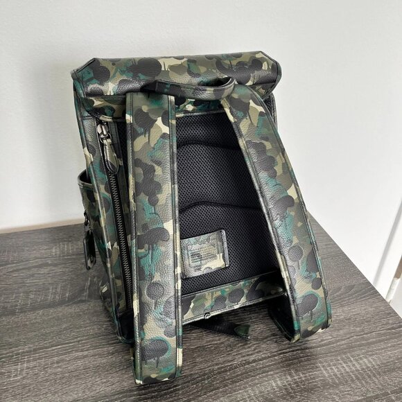 Coach League Flap Backpack In Signature Canvas With Camo Print - Pre-Owned C9734 - Picture 2 of 14